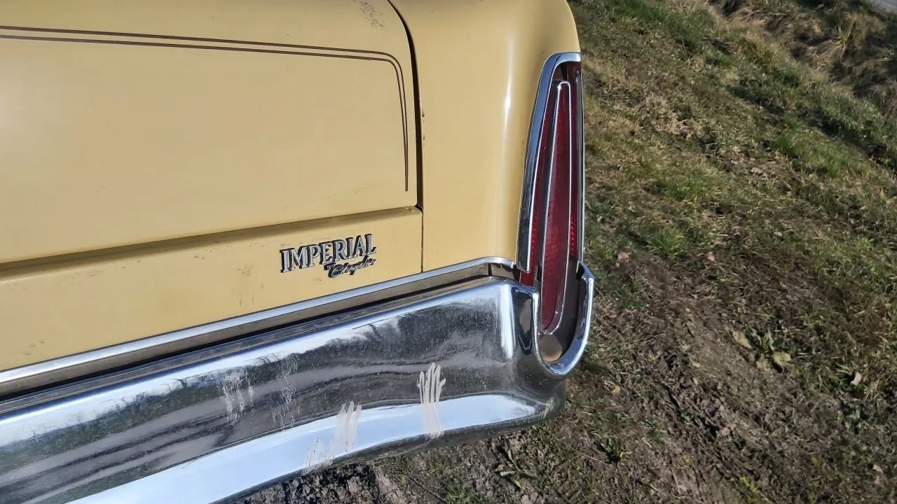 Chrysler Imperial IV. Generacji